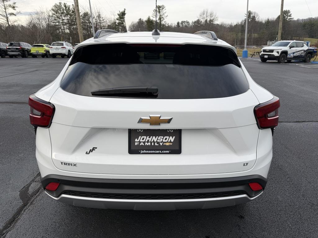 new 2026 Chevrolet Trax car, priced at $25,885