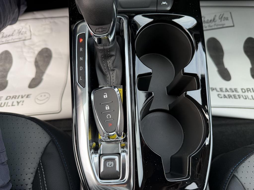 new 2026 Chevrolet Trax car, priced at $25,885