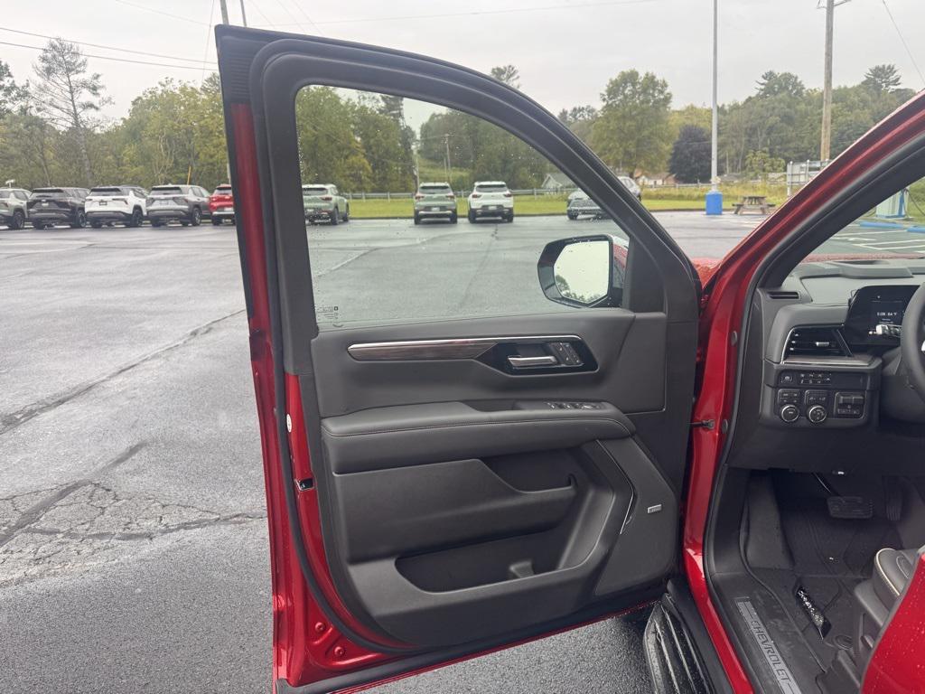 new 2026 Chevrolet Suburban car, priced at $87,529