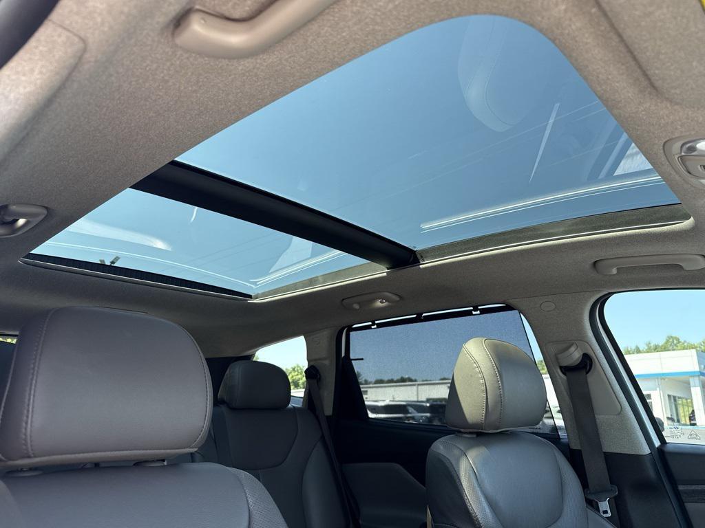 used 2020 Hyundai Santa Fe car, priced at $20,950