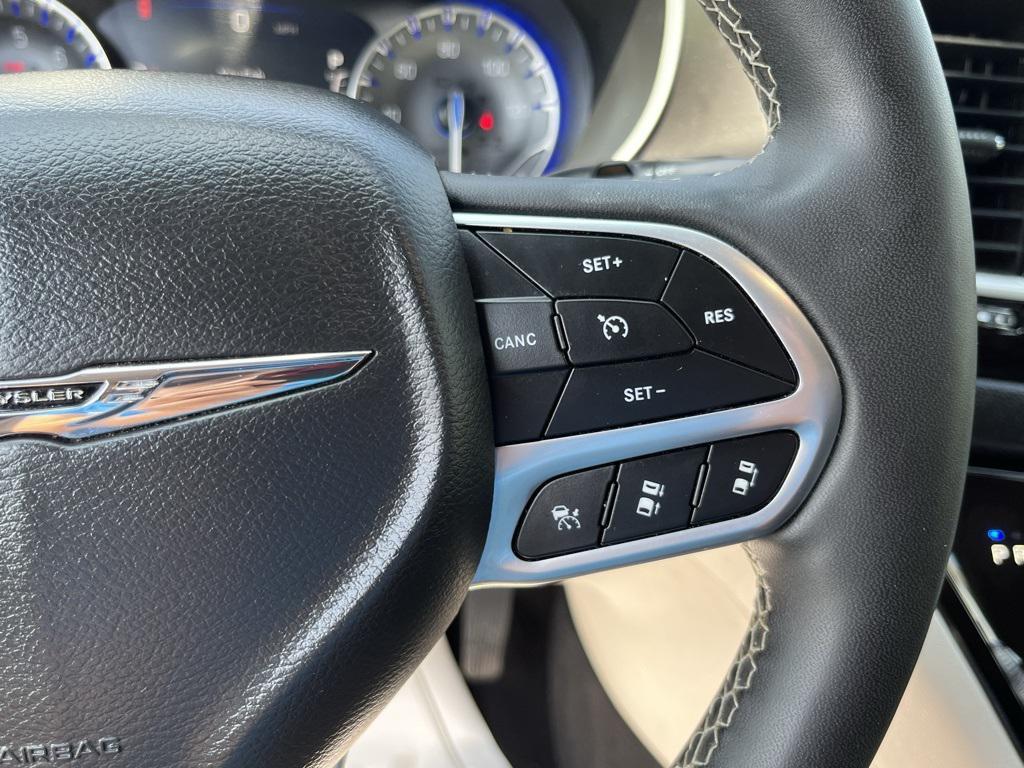 used 2023 Chrysler Pacifica car, priced at $23,760