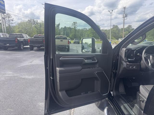 new 2025 Chevrolet Silverado 2500 car, priced at $67,220