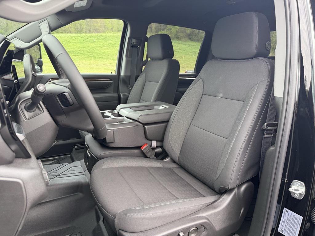 new 2025 Chevrolet Silverado 2500 car, priced at $62,108