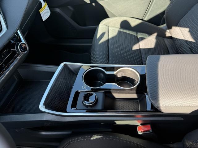 new 2026 Chevrolet Equinox car, priced at $31,995