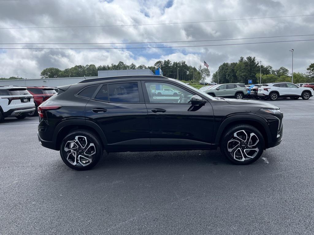 used 2025 Chevrolet Trax car, priced at $24,950