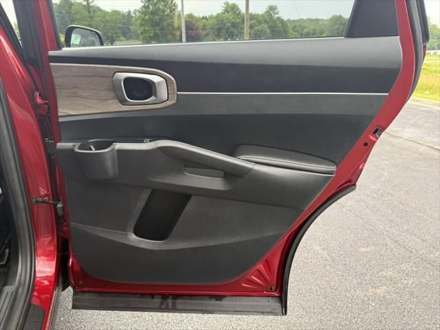 used 2023 Kia Sorento car, priced at $32,747