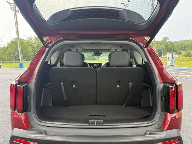 used 2023 Kia Sorento car, priced at $32,747