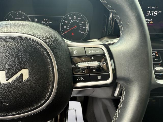 used 2023 Kia Sorento car, priced at $32,747