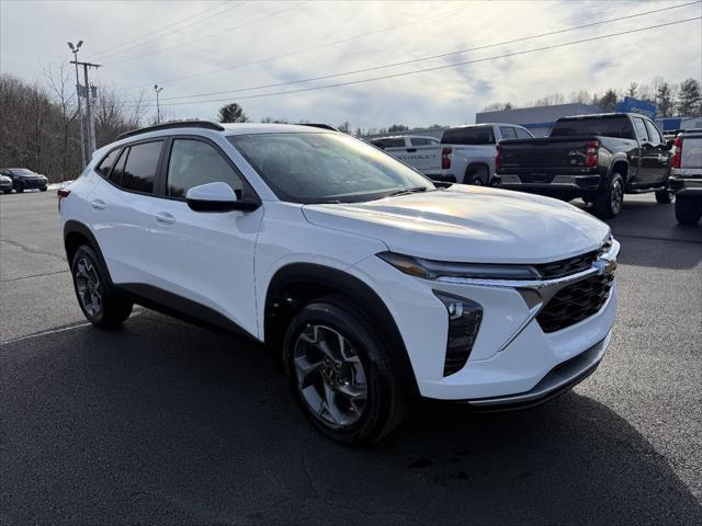 new 2025 Chevrolet Trax car, priced at $25,235