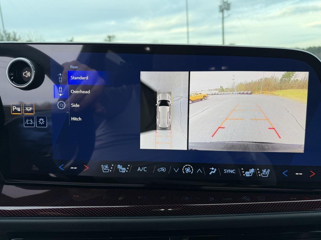 new 2026 Chevrolet Traverse car, priced at $60,832