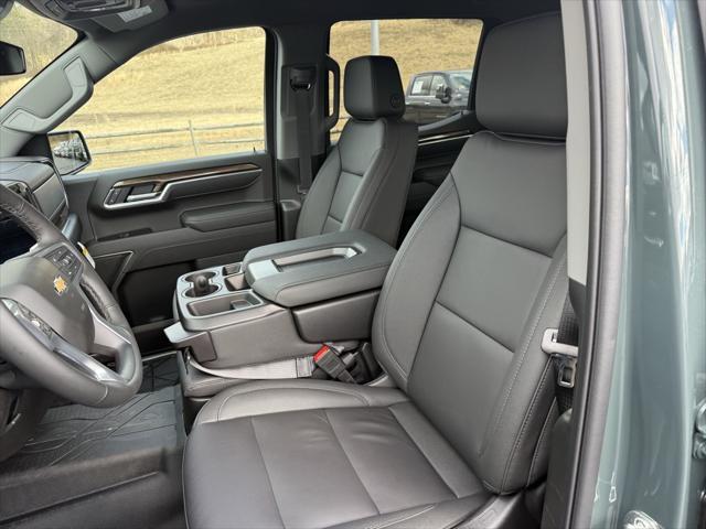 new 2025 Chevrolet Silverado 1500 car, priced at $60,954