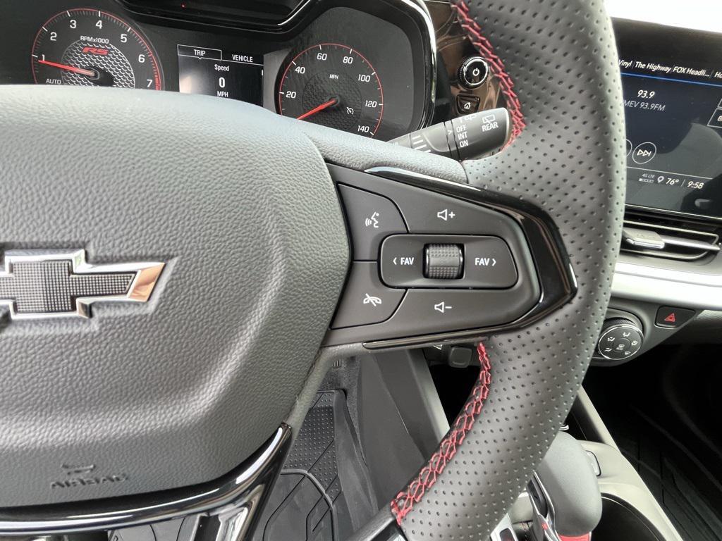 new 2025 Chevrolet Trax car, priced at $25,234