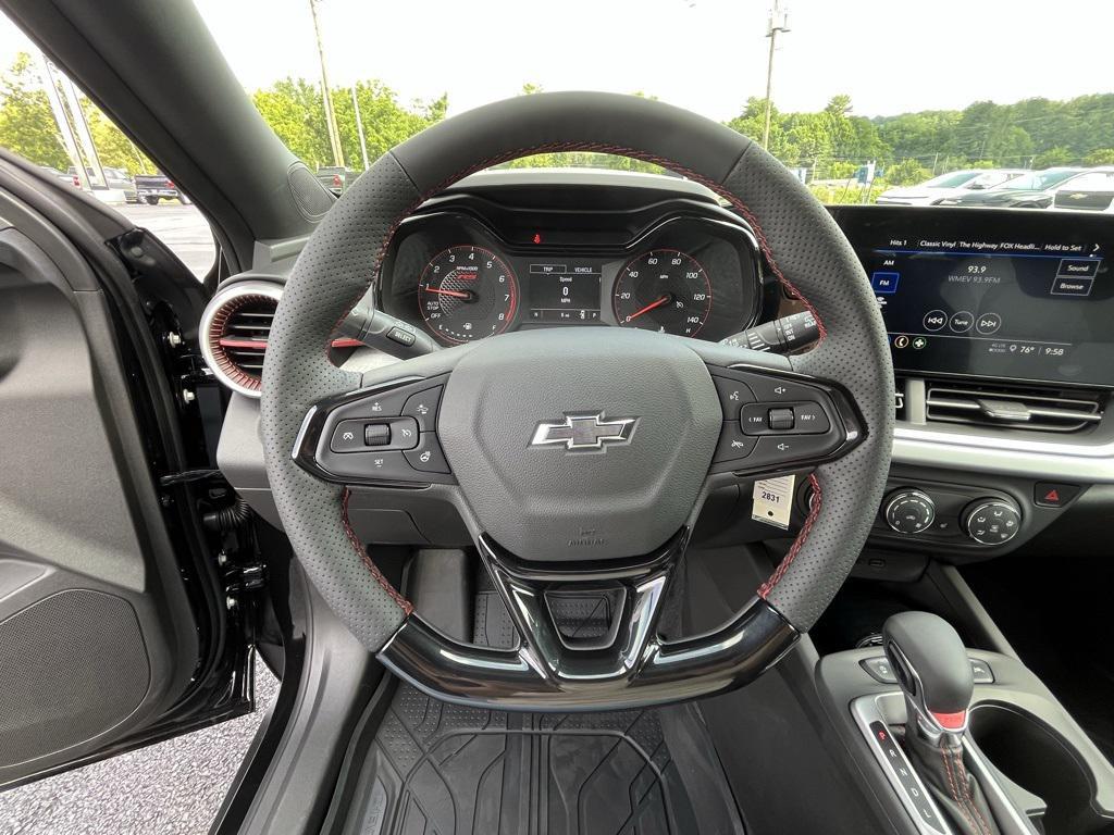 new 2025 Chevrolet Trax car, priced at $25,234