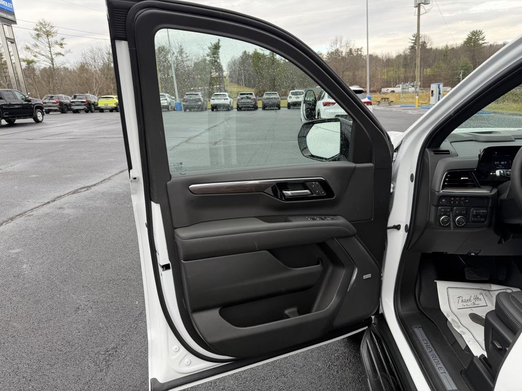 new 2026 Chevrolet Suburban car, priced at $77,973