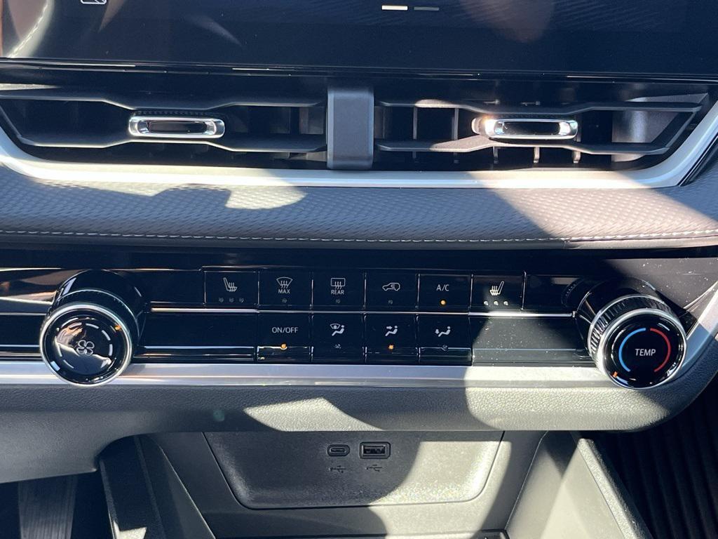 new 2026 Chevrolet Equinox car, priced at $34,703