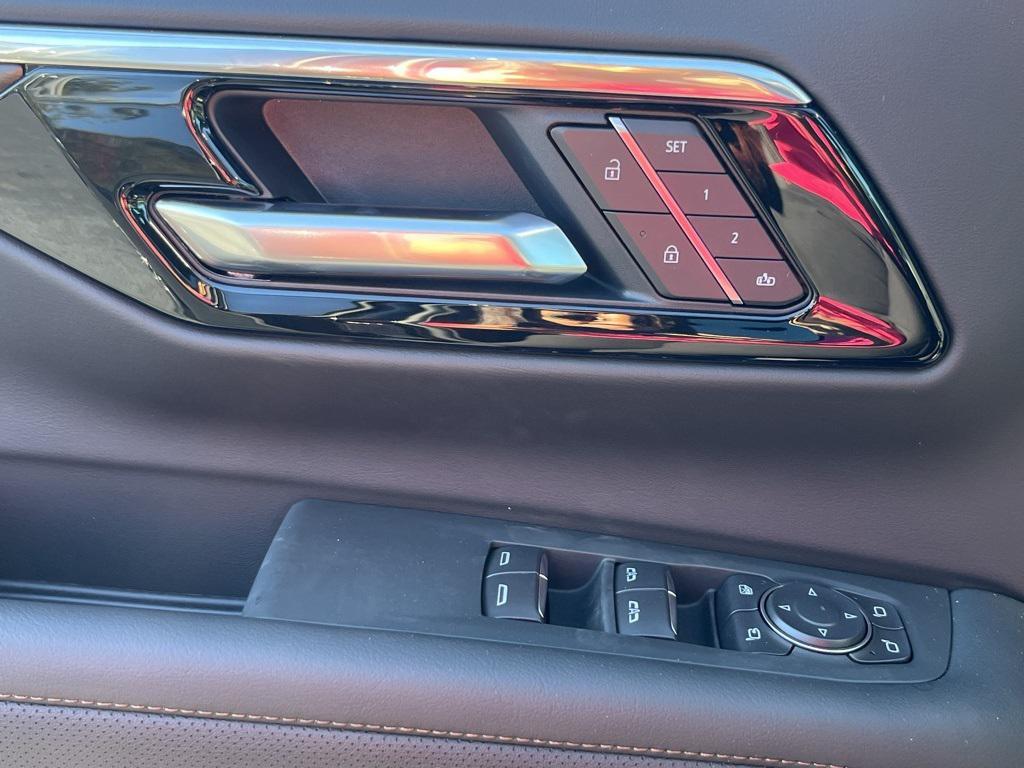 new 2026 Chevrolet Suburban car, priced at $99,984