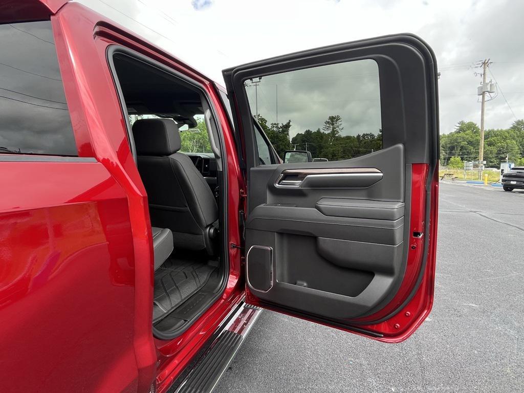 new 2025 Chevrolet Silverado 1500 car, priced at $56,772