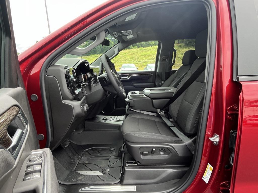 new 2025 Chevrolet Silverado 1500 car, priced at $56,772