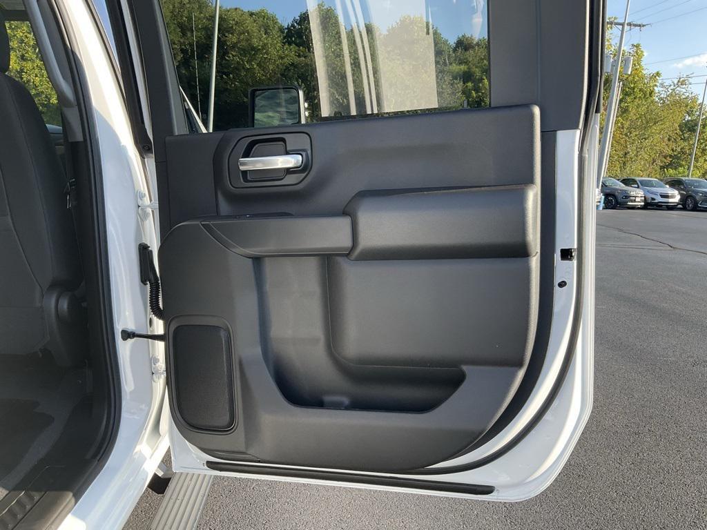 new 2025 Chevrolet Silverado 2500 car, priced at $58,686