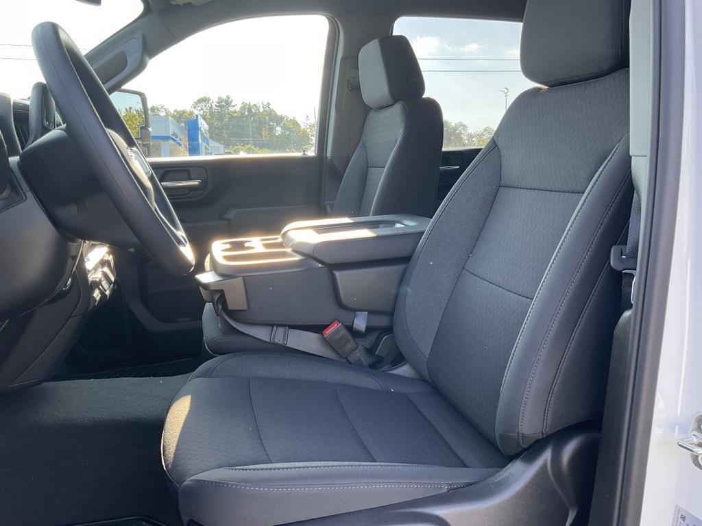 new 2025 Chevrolet Silverado 2500 car, priced at $58,686