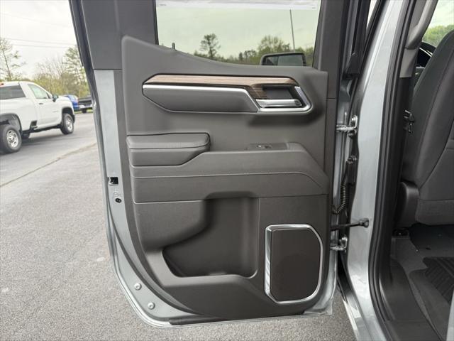 new 2025 Chevrolet Silverado 1500 car, priced at $50,575