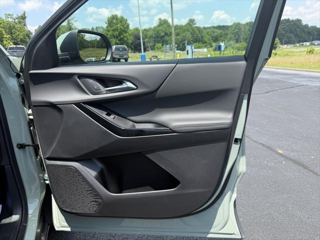 new 2026 Chevrolet Equinox car, priced at $31,995