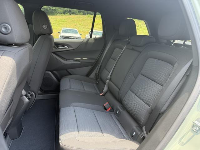 new 2026 Chevrolet Equinox car, priced at $31,995