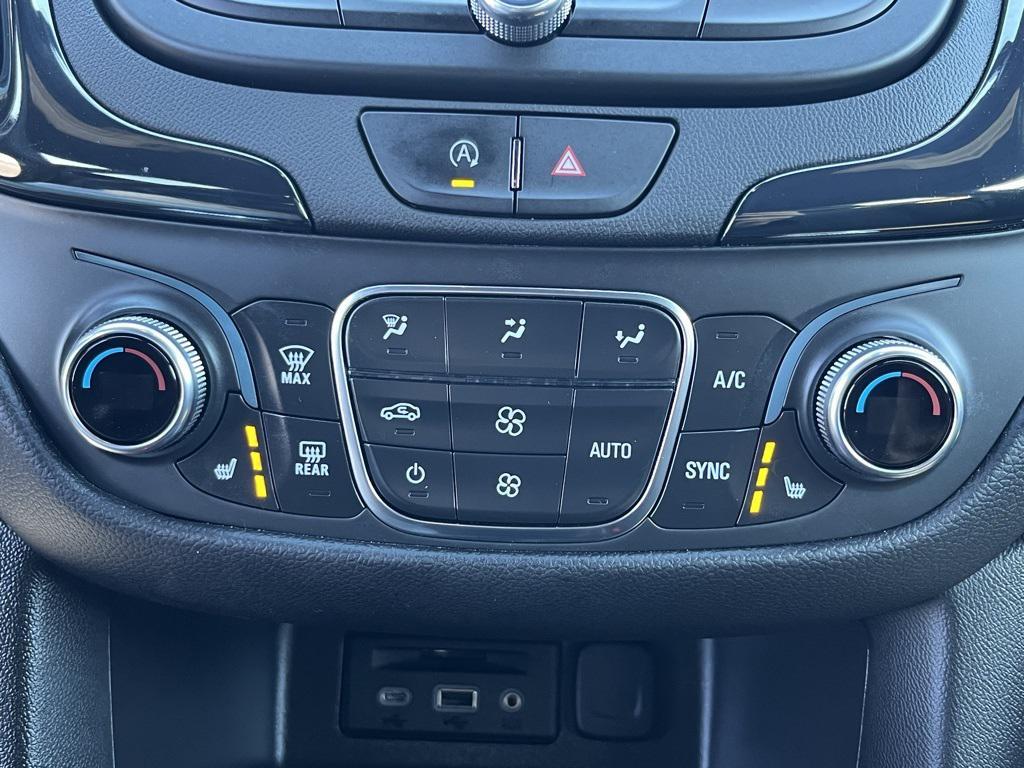 used 2022 Chevrolet Equinox car, priced at $27,950