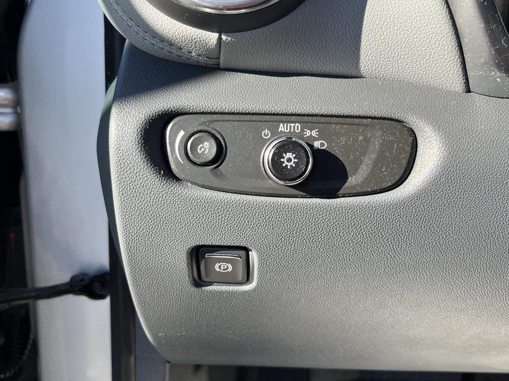 used 2021 Chevrolet Blazer car, priced at $20,625