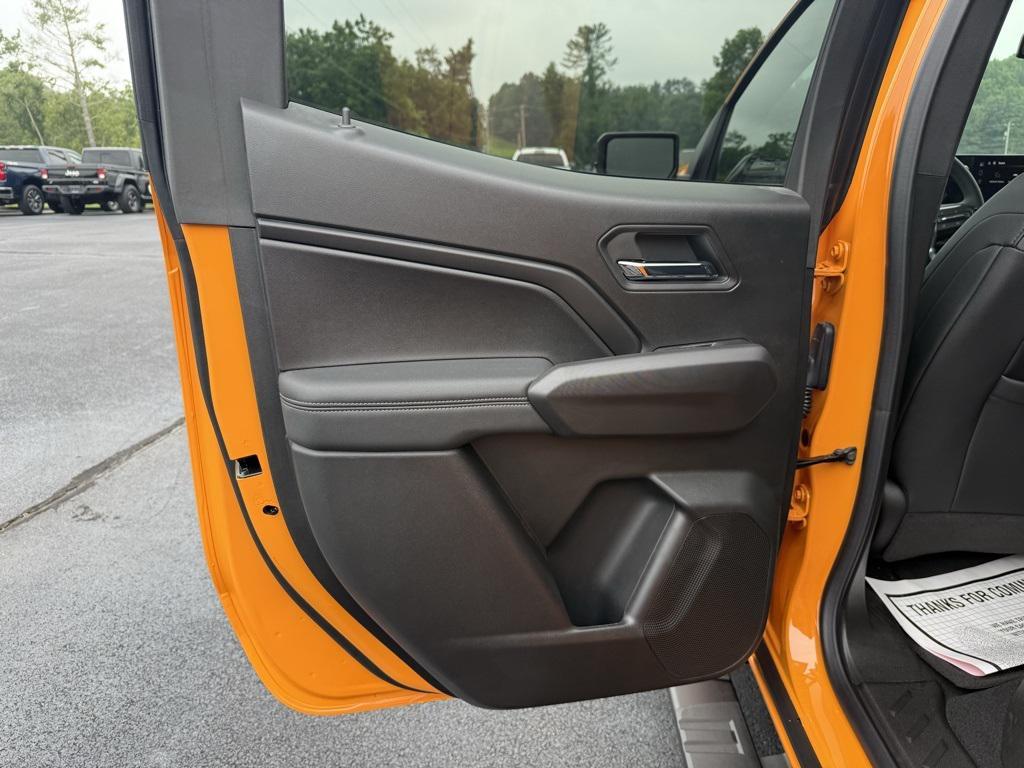 new 2025 Chevrolet Colorado car, priced at $43,633