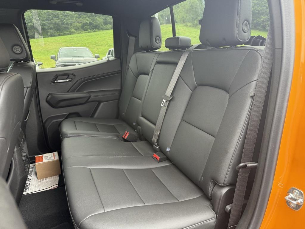 new 2025 Chevrolet Colorado car, priced at $43,633