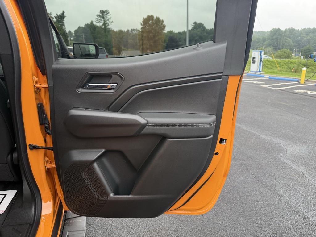 new 2025 Chevrolet Colorado car, priced at $43,633