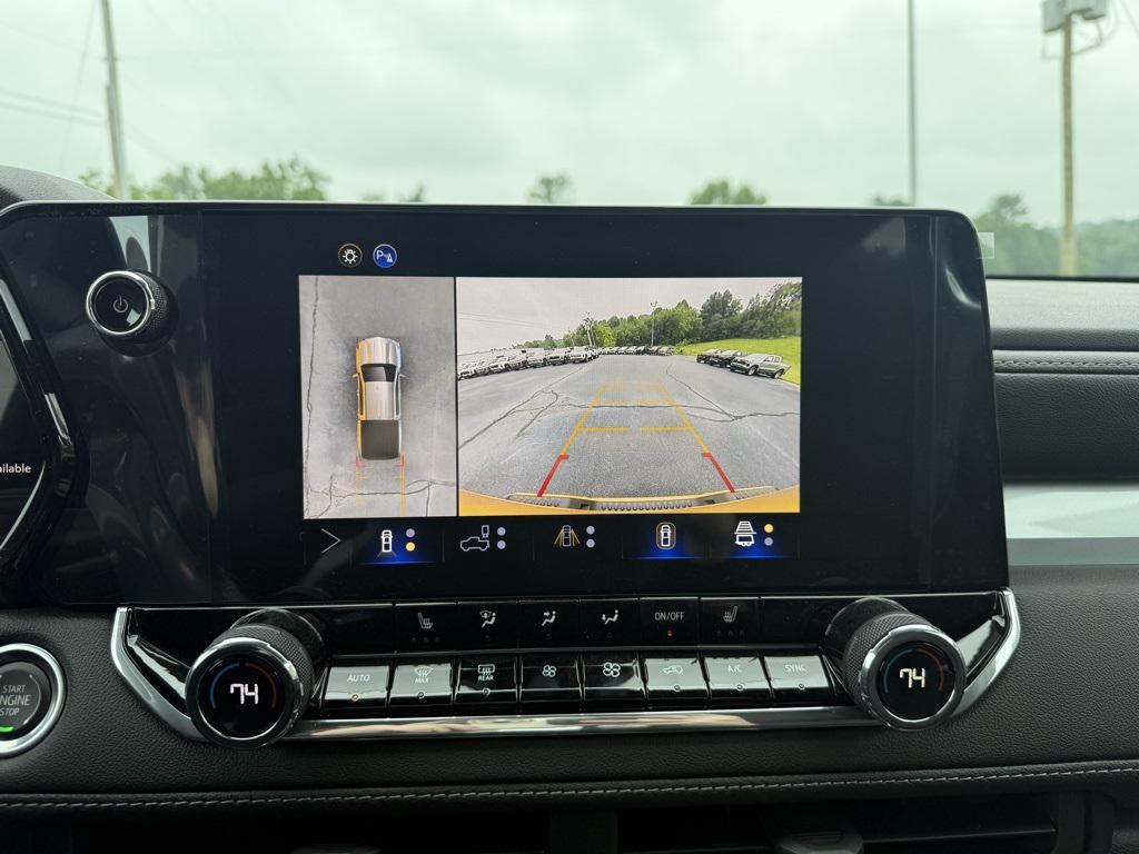 new 2025 Chevrolet Colorado car, priced at $43,633