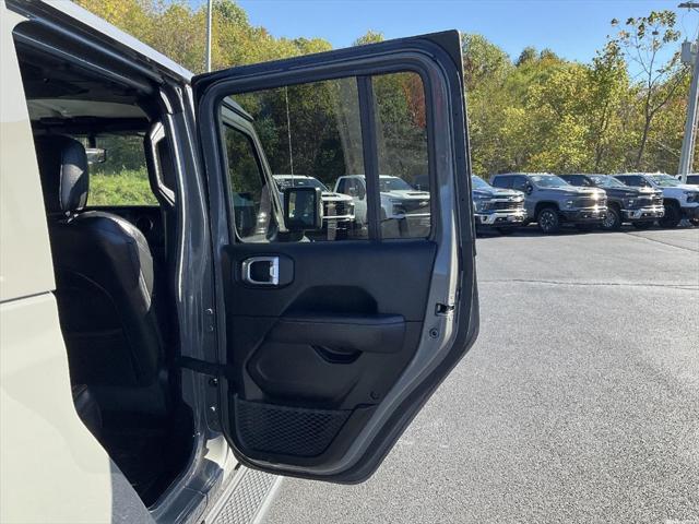 used 2022 Jeep Gladiator car, priced at $37,950