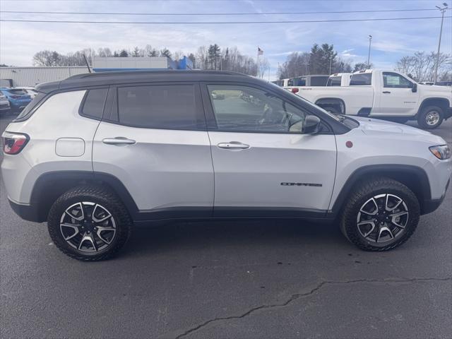 used 2024 Jeep Compass car, priced at $28,451