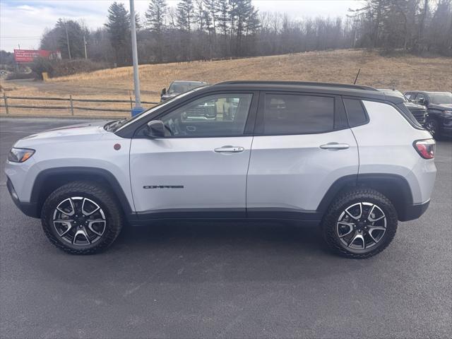 used 2024 Jeep Compass car, priced at $28,451