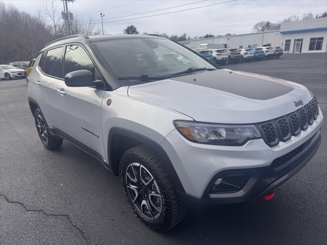 used 2024 Jeep Compass car, priced at $28,451