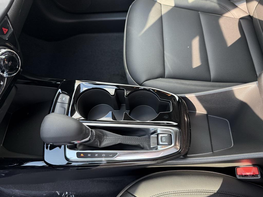 new 2025 Chevrolet Trax car, priced at $28,029