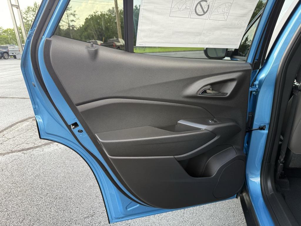 new 2025 Chevrolet Trax car, priced at $28,029