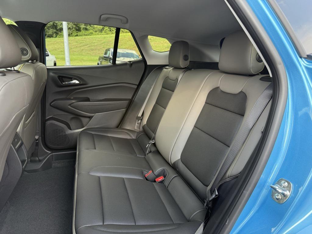 new 2025 Chevrolet Trax car, priced at $28,029