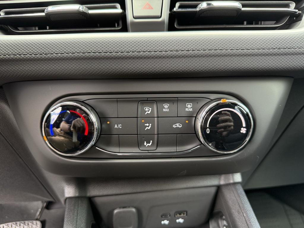new 2026 Chevrolet TrailBlazer car, priced at $28,815