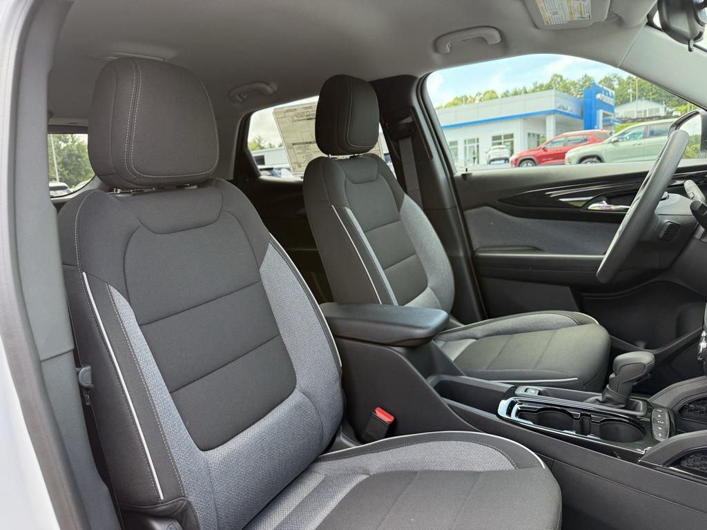 new 2026 Chevrolet TrailBlazer car, priced at $28,815