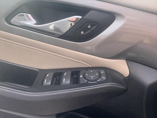 used 2023 Chevrolet Traverse car, priced at $29,950