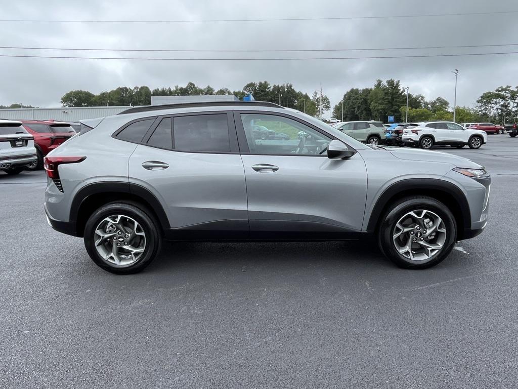 used 2024 Chevrolet Trax car, priced at $21,226