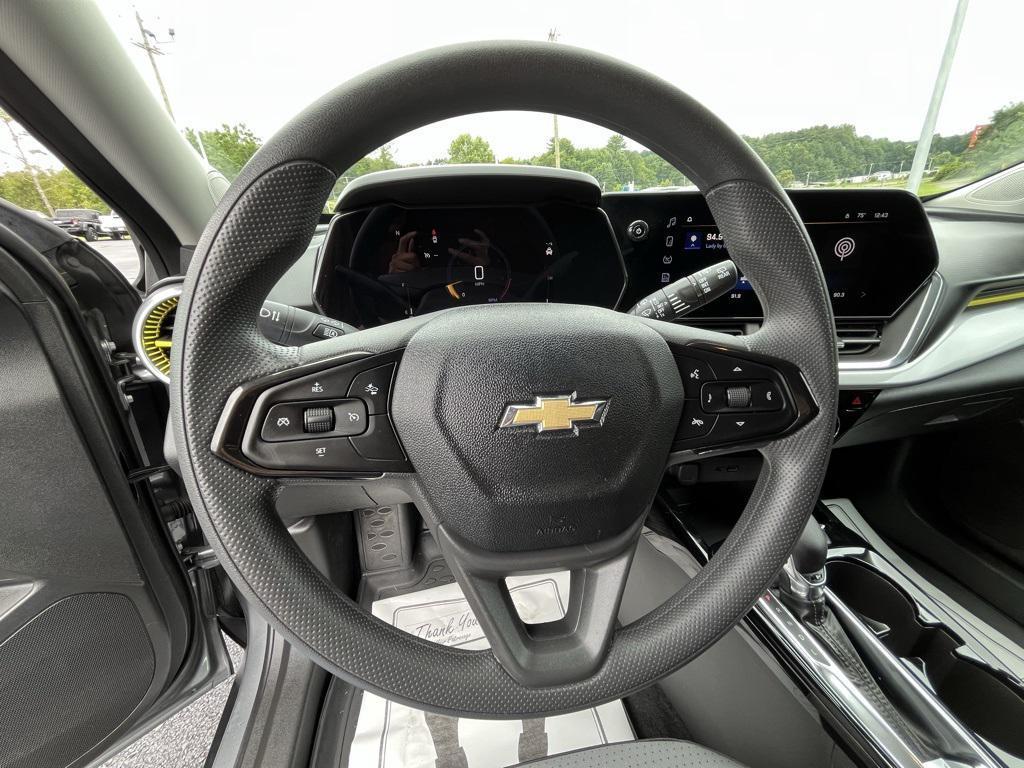 used 2024 Chevrolet Trax car, priced at $21,226