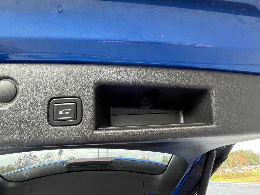 used 2019 Chevrolet Equinox car, priced at $17,950