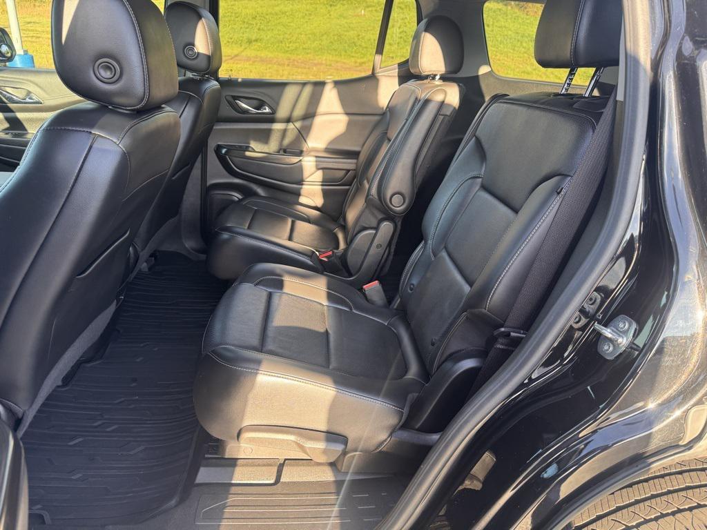 used 2023 GMC Acadia car, priced at $27,950