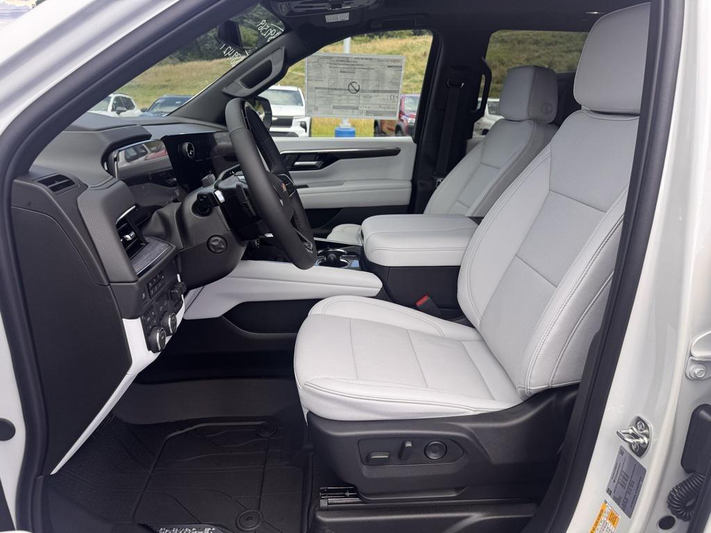 new 2025 Chevrolet Tahoe car, priced at $89,427