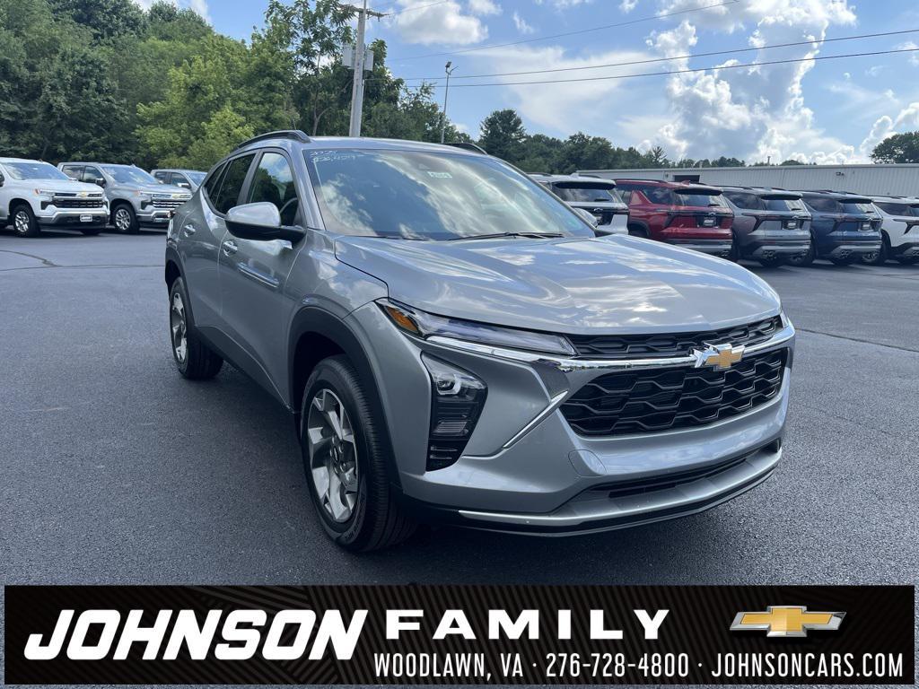 new 2025 Chevrolet Trax car, priced at $26,429