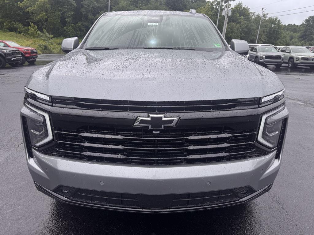 new 2025 Chevrolet Suburban car, priced at $76,935
